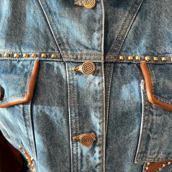 Cachè Denim Jacket - Picture 2 of 4